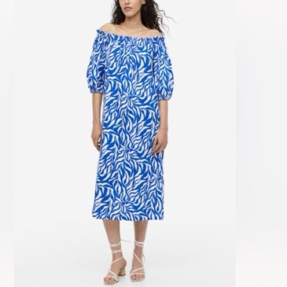 H&M Blue Paisley Print Off Shoulder Dress Boho Vacation Carmen Bardot Size Small